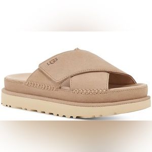 Ugg Goldenstar Cross Slide/ Driftwood